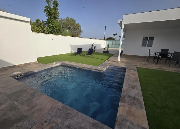 Laruma * コニル・デ・ラ・フロンテラ