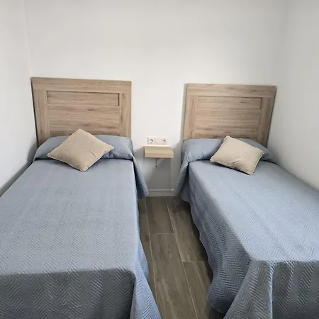 Laruma * Conil de la Frontera